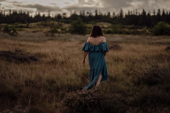 Empowerment Woman Shooting Stolberg 